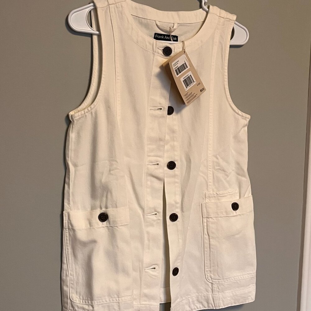 Frank & Oak Relaxed Vest in White
